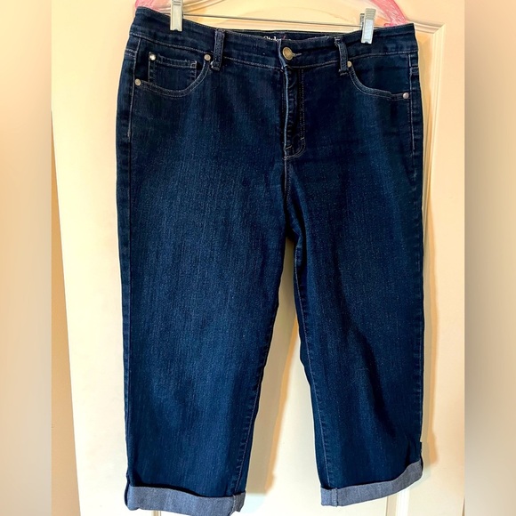 Style & Co Jeans Tummy Control Women's Dark Wash Cropped Jeans Size 12 - Picture 1 of 13